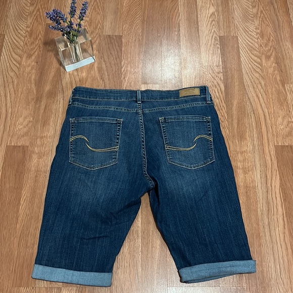 Levi’s Modern Skinny Shorts Jeans Sz 16 - Picture 6 of 7